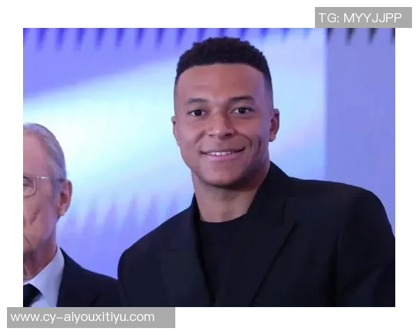 姆巴佩荣获欧洲金靴感恩队友与球迷期待与皇马共赢更多冠军 姆巴佩荣获欧洲金靴感恩队友与球迷期待与皇马共赢更多冠军