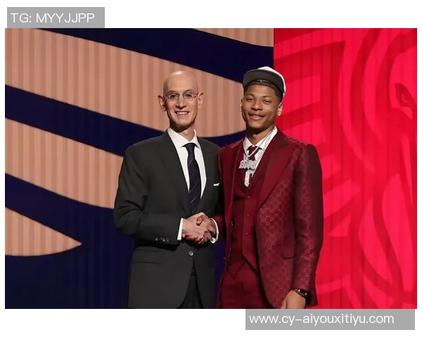 鹈鹕老板表示解雇威利格林的决定由杜马斯负责评估教练与球员表现