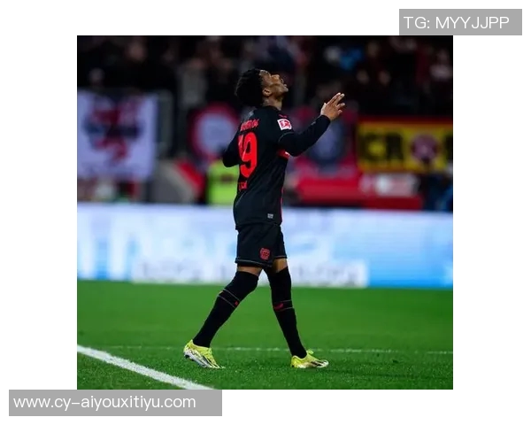 21岁凯恩欧联杯戴帽后意外当门将黄油手失误丢掉一球引热议