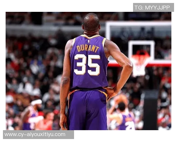 小卡半场强势表现单打得分12分4板3断全力防守杜兰特