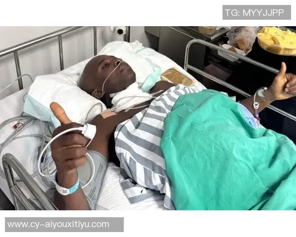 中甲激战引发重伤阿萨莫阿颈椎骨折黄威腓骨骨折悲剧发生