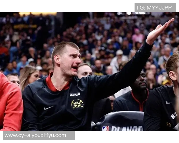 约基奇高效表现助球队逆转10中7斩获21分9板10助展现全能实力 约基奇高效表现助球队逆转10中7斩获21分9板10助展现全能实力